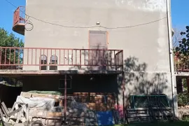 იყიდება ბინა, 6 ოთახიანი, ახალი აშენებული, თბილისი, სამგორი