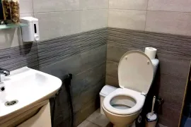 ქირავდება ბინა დღიურად, 3 ოთახიანი, ახალი აშენებული, თბილისი, ვარკეთილი