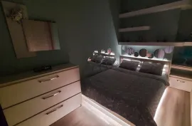 ქირავდება ბინა დღიურად, 3 ოთახიანი, ახალი აშენებული, თბილისი, ვარკეთილი