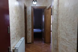 For Rent, 3 Room, Old building, Batumi, Rustaveli District