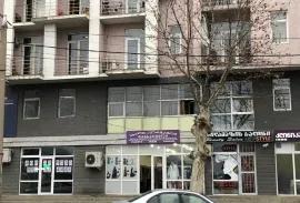 For Rent, Universal commercial space, Nadzaladevi