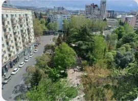 For Rent, 2 Room, Old building, Tbilisi, saburtalo