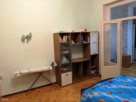 For Rent, 3 Room, Old building, Tbilisi, vake