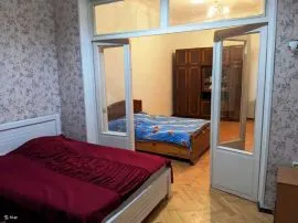 For Rent, 3 Room, Old building, Tbilisi, vake