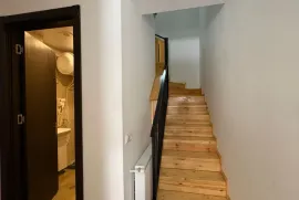 Продается , Гостиница, Бакуриани