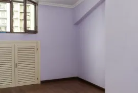 იყიდება ბინა, 7 ოთახიანი, ძველი აშენებული, თბილისი, საბურთალო