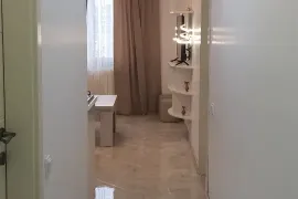 ქირავდება ბინა, 3 ოთახიანი, ახალი აშენებული, ბათუმი, აღმაშენებლის უბანი