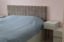 ქირავდება ბინა, 3 ოთახიანი, ახალი აშენებული, ბათუმი, აღმაშენებლის უბანი