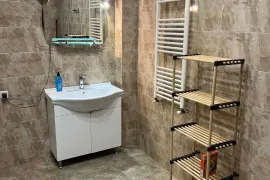 Daily Apartment Rent, 3 Room, New building, Tbilisi, vake