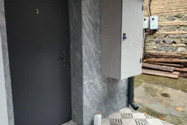 ქირავდება ბინა, 2 ოთახიანი, ძველი აშენებული, თბილისი, ჩუღურეთი