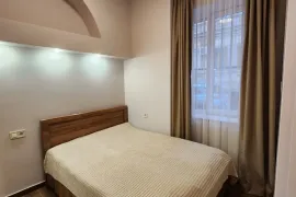 ქირავდება ბინა, 2 ოთახიანი, ძველი აშენებული, თბილისი, ჩუღურეთი