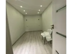 Продается квартира, 3 Kомнатная, Старое здание, Тбилиси, Дигоми