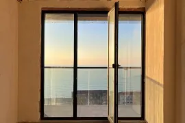 იყიდება ბინა, 1 ოთახიანი, ახალი აშენებული, ბათუმი