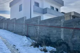 იყიდება სახლი, 4 ოთახიანი, თბილისის შემოგარენი