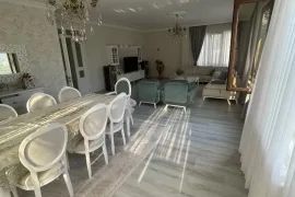 იყიდება სახლი, 8 ოთახიანი, თბილისი, აეროპორტის დას.