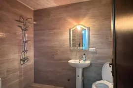 იყიდება ბინა, 1 ოთახიანი, ახალი აშენებული, ბათუმი