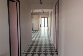 For Sale , Universal commercial space, Khashmi