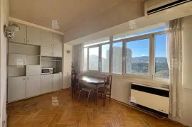 Lease Apartment, 3 Room, Old building, Tbilisi, vake