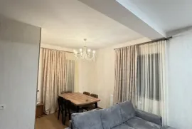 იყიდება სახლი, 3 ოთახიანი, თბილისი, ვარკეთილი