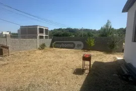 იყიდება სახლი, 3 ოთახიანი, თბილისი, სოფ. დიღომი