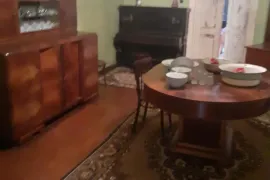 Аренда, 4 Kомнатная, Старое здание, Кутаиси, Поселок Агмашенебели