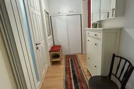 ქირავდება ბინა, 2 ოთახიანი, ძველი აშენებული, თბილისი, ვაკე