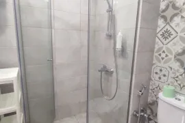 იყიდება ბინა, 3 ოთახიანი, ახალი აშენებული, ბათუმი