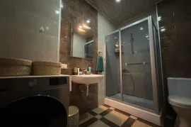 Продается квартира, 2 Kомнатная, Новостройка, Батуми, Руставельский район