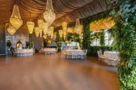 იყიდება, კვების ობიექტი, ლისის ტბა