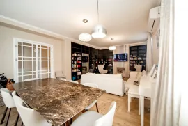 ქირავდება სახლი, 10 ოთახიანი, მცხეთა