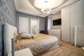 ქირავდება სახლი, 10 ოთახიანი, მცხეთა