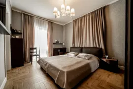 იყიდება სახლი, 10 ოთახიანი, მცხეთა, საგურამო