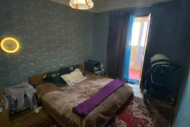 იყიდება ბინა, 3 ოთახიანი, ძველი აშენებული, თბილისი, ვაზისუბანი