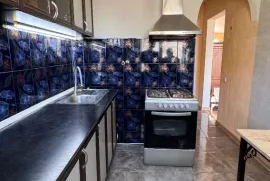 იყიდება ბინა, 3 ოთახიანი, ახალი აშენებული, რუსთავი, ახალი რუსთავი