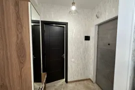 Аренда, 2 Kомнатная, Новостройка, Тбилиси, Санзона