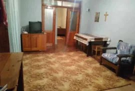 იყიდება ბინა, 4 ოთახიანი, ძველი აშენებული, თეთრიწყარო, მანგლისი