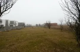 იყიდება მიწის ნაკვეთი, ტაბახმელა