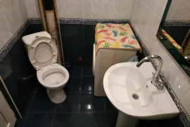 For Rent, 2 Room, Old building, Tbilisi, Sanzona