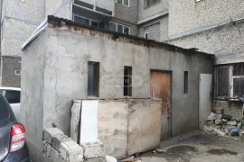 იყიდება ბინა, 4 ოთახიანი, ძველი აშენებული, თბილისი, დიდი დიღომი