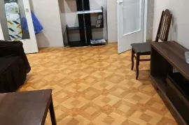 Аренда, 2 Kомнатная, Старое здание, Тбилиси, saburtalo