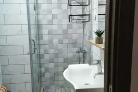 ქირავდება ბინა, 2 ოთახიანი, ახალი აშენებული, ბათუმი