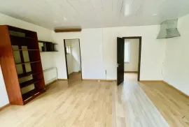 ქირავდება, უნივერსალური კომერციული  ფართი, დუშეთი