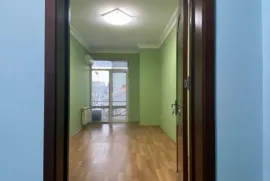 Продается квартира, 4 Kомнатная, Новостройка, Батуми