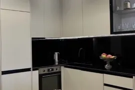 Продается квартира, 2 Kомнатная, Новостройка, Батуми