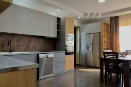 House For Rent, 9 Room, Tbilisi, Ivertubani