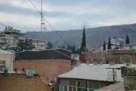 იყიდება ბინა, 4 ოთახიანი, ძველი აშენებული, თბილისი, ვერა