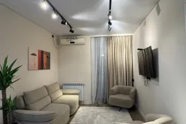 Продается квартира, 2 Kомнатная, Новостройка, Батуми