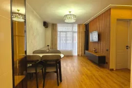 Продается квартира, 2 Kомнатная, Новостройка, Батуми