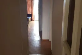 Продается квартира, 3 Kомнатная, Старое здание, Тбилиси, Дидубе