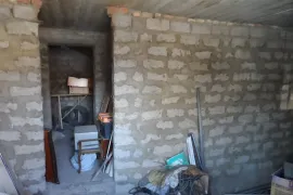 იყიდება ბინა, 8 ოთახიანი, ძველი აშენებული, თბილისი, კუკია